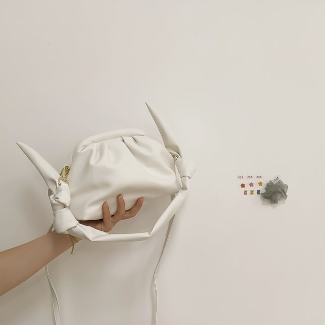 Luxury Demure Hand pleated cloud bag shoulder bag