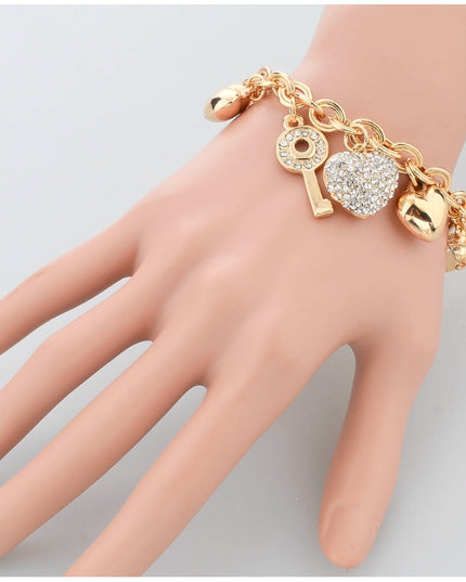 demure belldoir Peach Heart Pendant Alloy Women's Bracelet