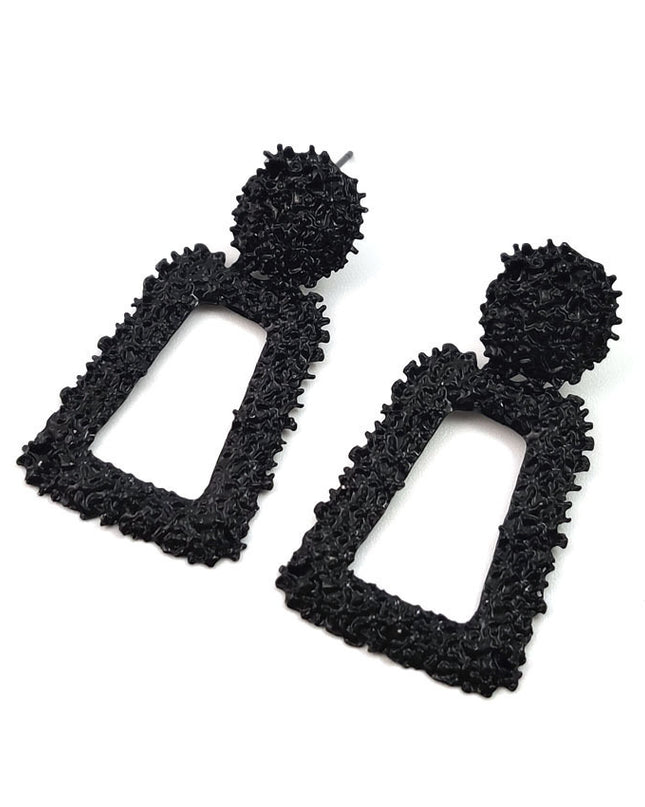 Demure belldoir Metal Sense Eardrops