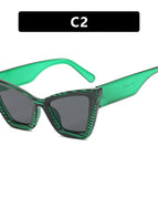 Green Frame Gray Piece