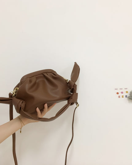 Luxury Demure Hand pleated cloud bag shoulder bag
