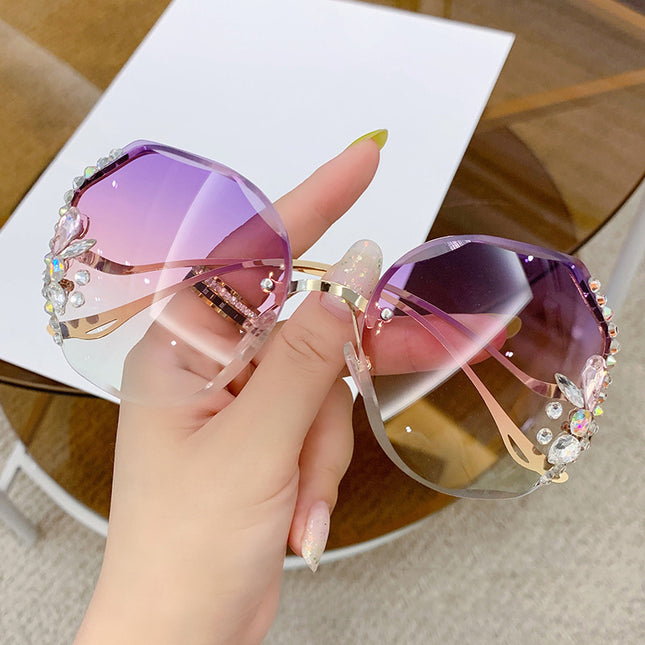 Demure Women's Fashion Rimless Cut Edge Diamond Sunglasses