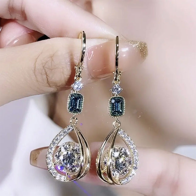 Demure belldoir Exquisite Light Luxury High-grade Diamond-embedded Water Drop Earrings