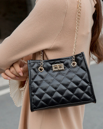 Luxury Demure Mini Chain Shoulder Bags  For Women